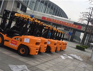 杭州叉車(chē) | 買(mǎi)叉車(chē)關(guān)注的不僅是價(jià)格！而是…